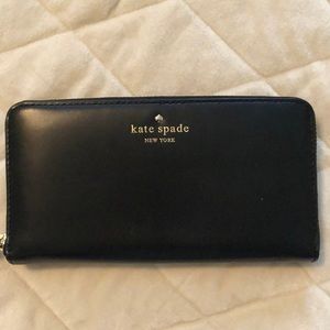 Kate Spade Leather Zip Wallet